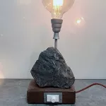 Luminária exclusiva Pedra Rústica - 31cm