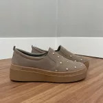 Slip On Charlotte - Camurça Areia 