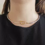 Colar Aro com detalhe de Forma Geométrica Dourado Banho de Ouro 18K