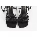 Sandalia Veneto Preto REF. 09902.09992
