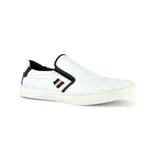 TENIS IATE EM COURO BRANCO