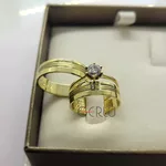 Par de Alianças Reta com Trabalho 5 mm em Ouro 14K