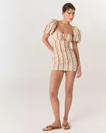 VESTÔ MAIÔ E VESTIDO RETRÔ COM MANGAS BUFANTES ESTAMPADA WAVES ROBERTA 