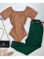 Calça Cenoura Alfaiataria Verde Folha 