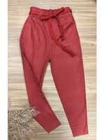 Calça Cenoura com Cinto Trançado Terracota