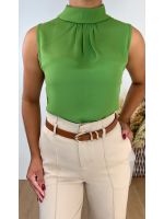Blusa Regata Crepe com Gola Alta Verde