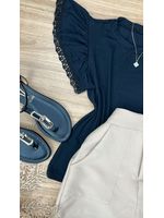 Blusa Manga Babado Guipir Preta