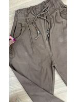 Calça Cenoura Sininho Marrom