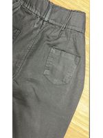 Calça Cenoura com Cinto Detalhado Preta
