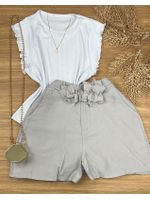 Short Alfaiataria Com Cinto de Flor Cinza Claro