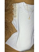 Blusa Manga Detalhe Guipir Branca