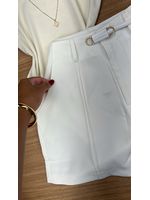Short com Cinto Alfaiataria Branco