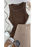 Blusa Canelada Regata Colar Strass Marrom