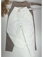 Calça Cenoura Branca com Cinto