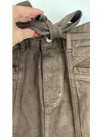 Saia Midi Marrom Clochard com Cinto 