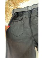 Calça Cenoura Preta com Cinto de Elástico