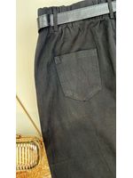 Calça Cenoura Com Cinto Encapado Preta