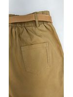 Calça Cenoura Com Cinto Encapado Bege