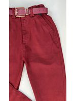 Calça Cenoura MOM Com Cinto Cereja 