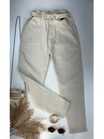 Calça Cenoura MOM Com Cinto OFF White