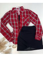 Camisa xadrez fundo vermelho
