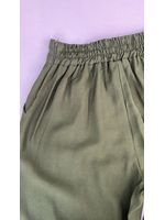 Conjunto Wide Com Cropped Verde Militar