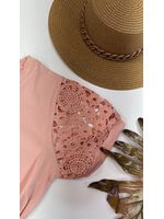 Blusa Manga Bordada Em Guipir Rosa