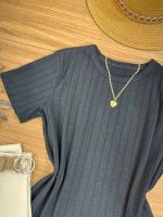 Blusa Canelada Alongada Preta