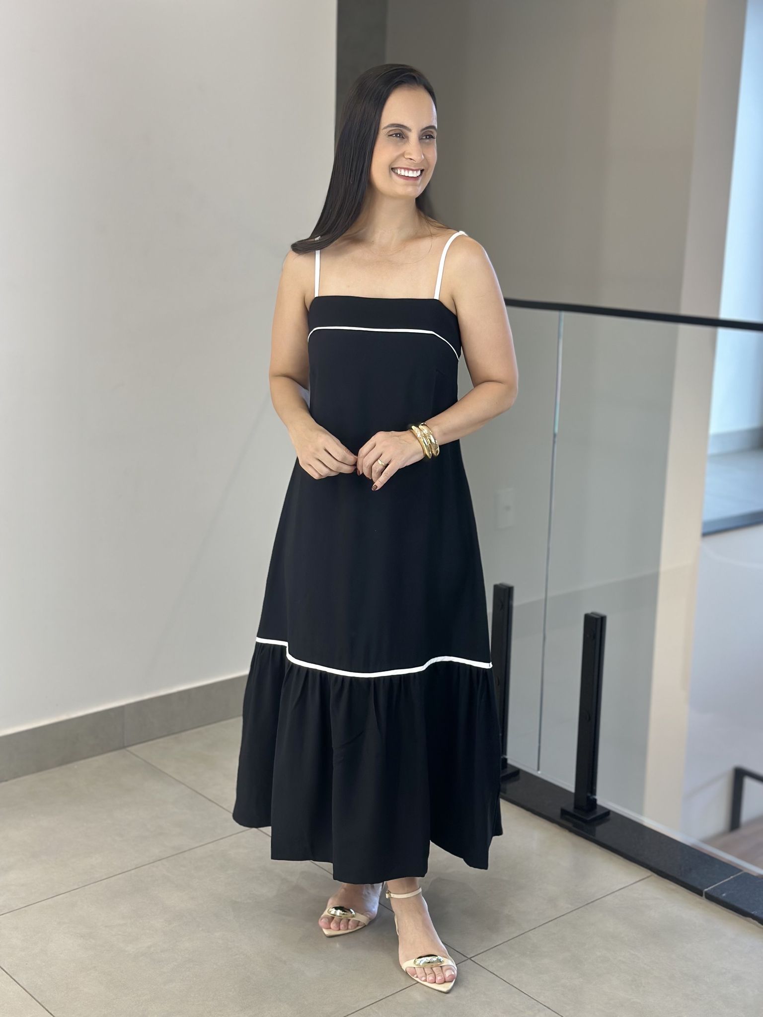 VESTIDO MEIRE PRETO - Reprise Modas