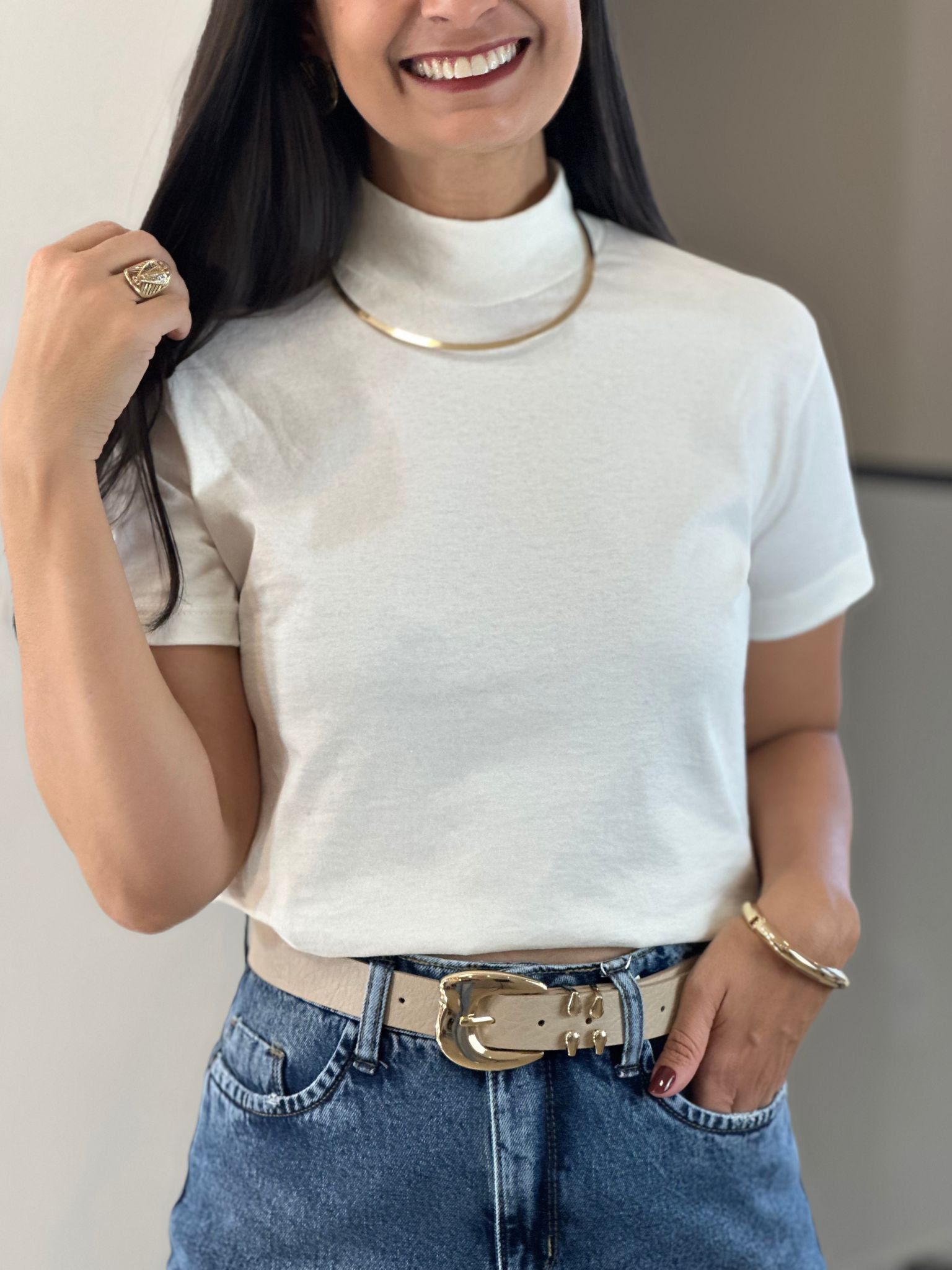 T-SHIRT GOLA ALTA OFF - Reprise Modas