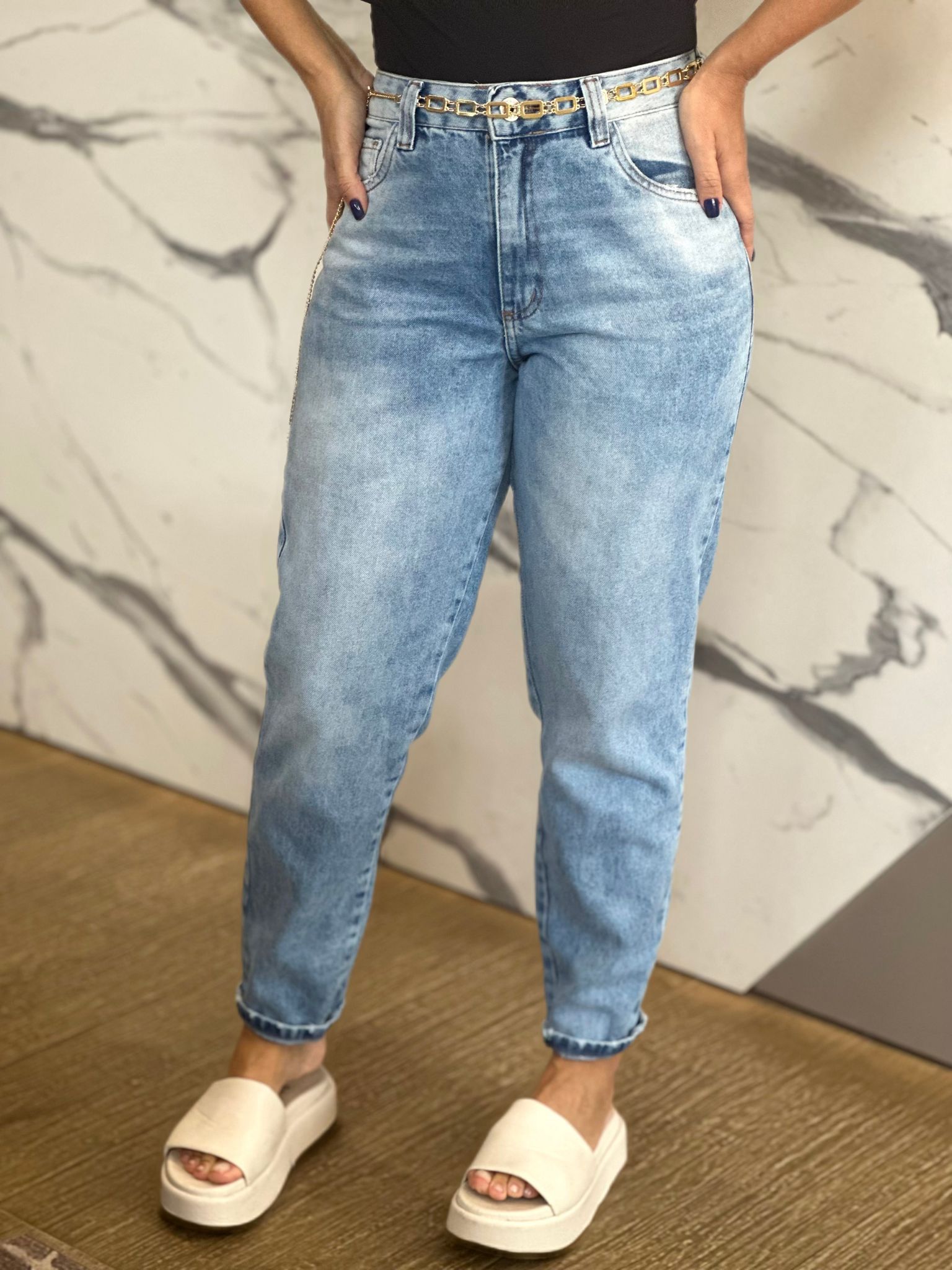CALÇA JEANS MOM - Reprise Modas