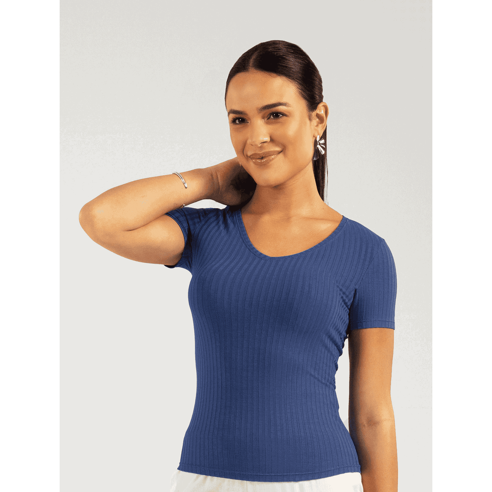 BLUSA CANELADA CLÁSSICA AZUL ALLURE