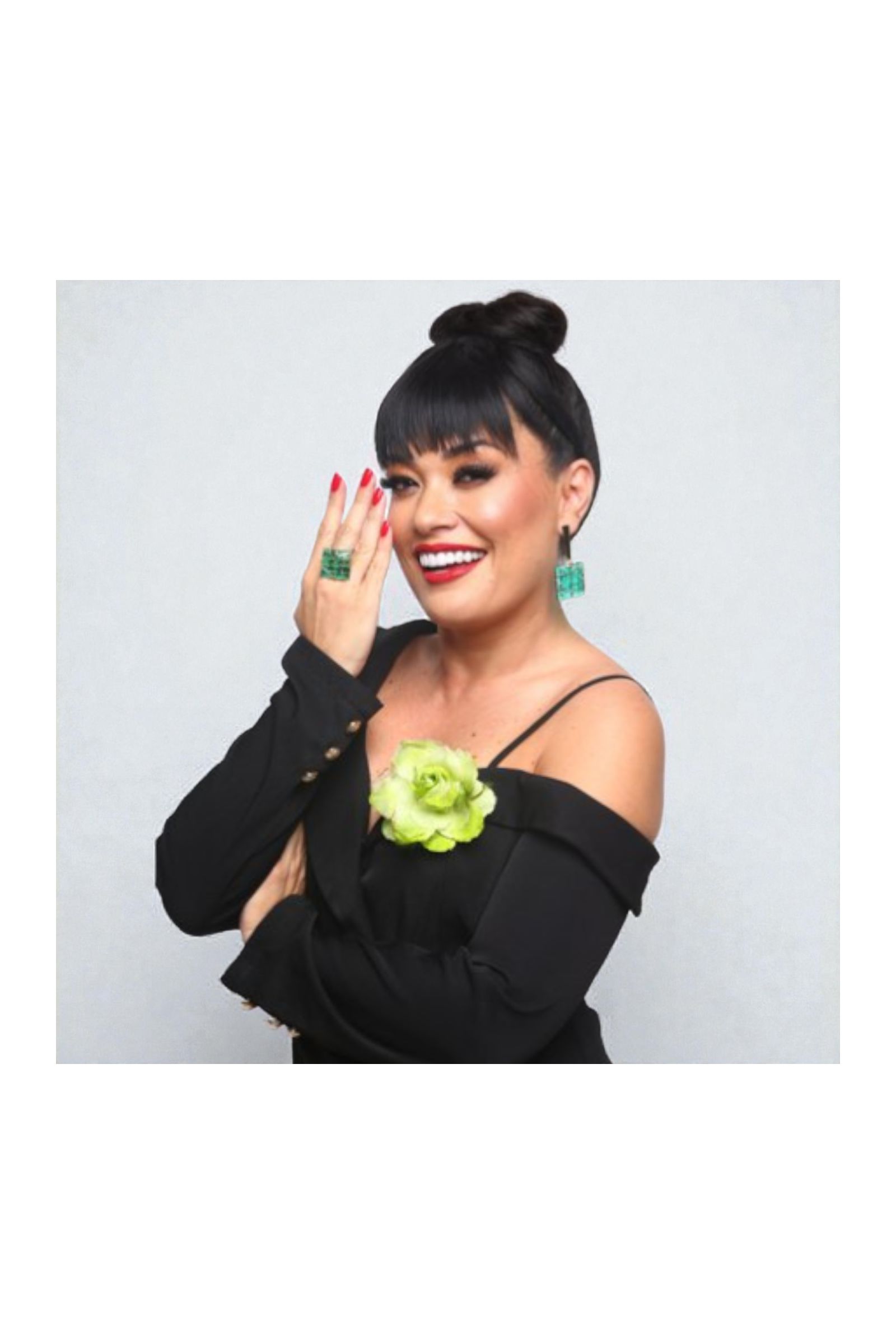 Anel Verde Esmeralda - Loja da Pavorô