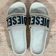 Chinelo Slide Diesel Bege - Dropa Já