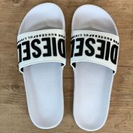 Chinelo Slide Diesel Branco - Dropa Já