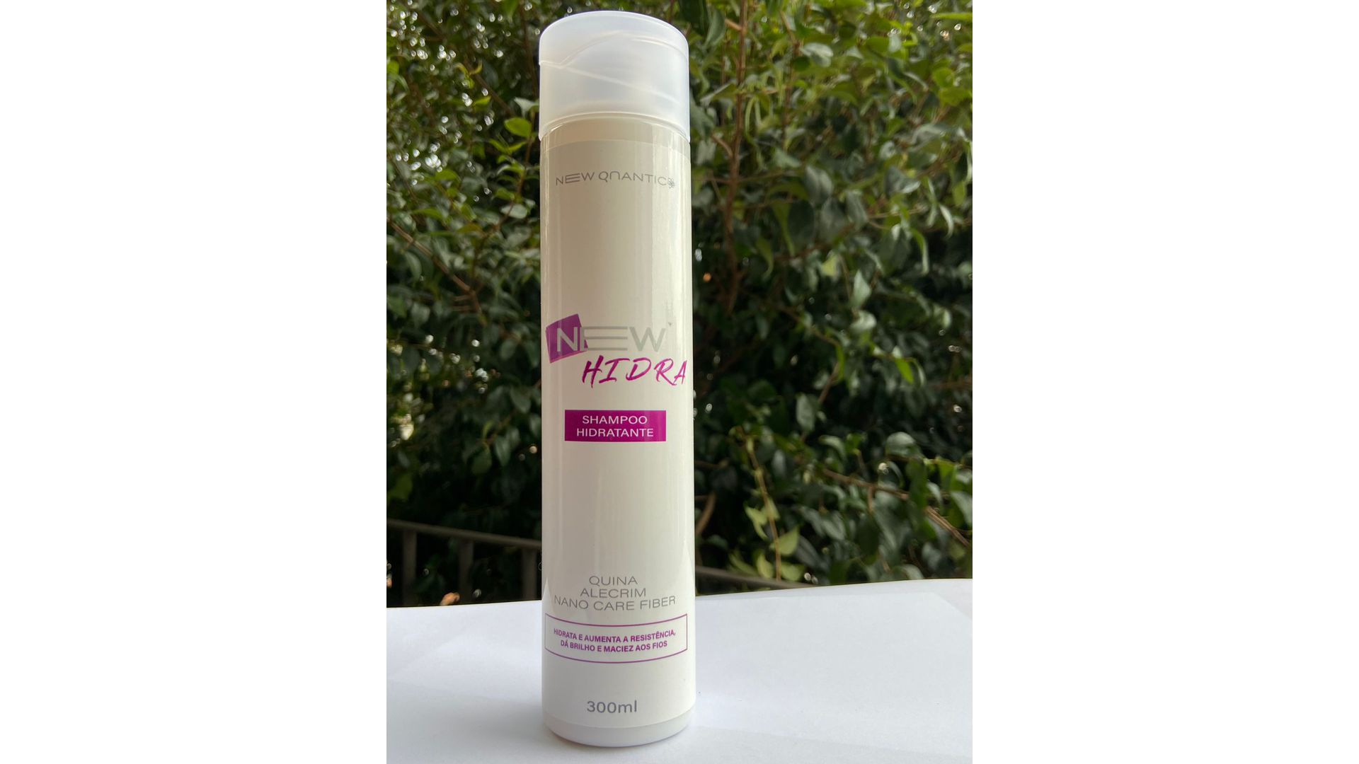 Shampoo Hidratante New Quantic - Hidrata e aumenta a resistência, dá brilho e maciez aos fios