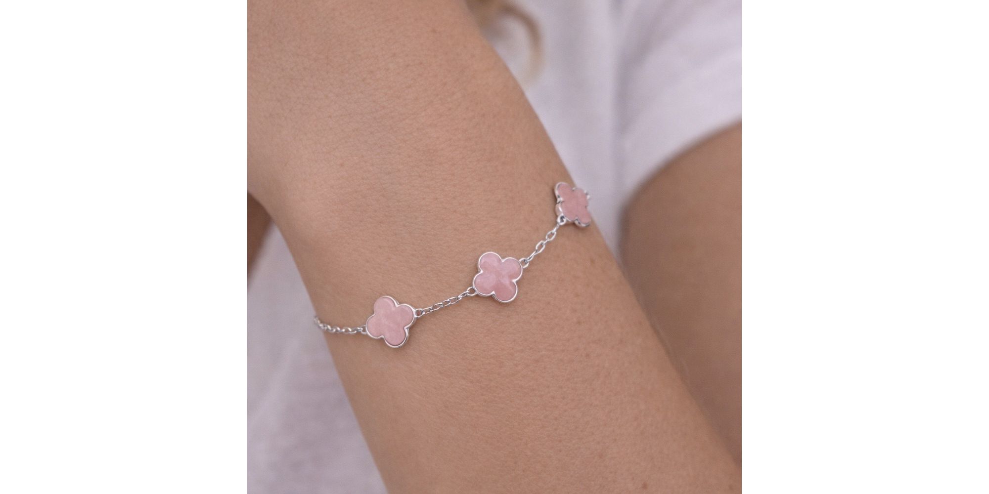 Pulseira Três Trevo Rosa 15m Banhado A Prata 925.