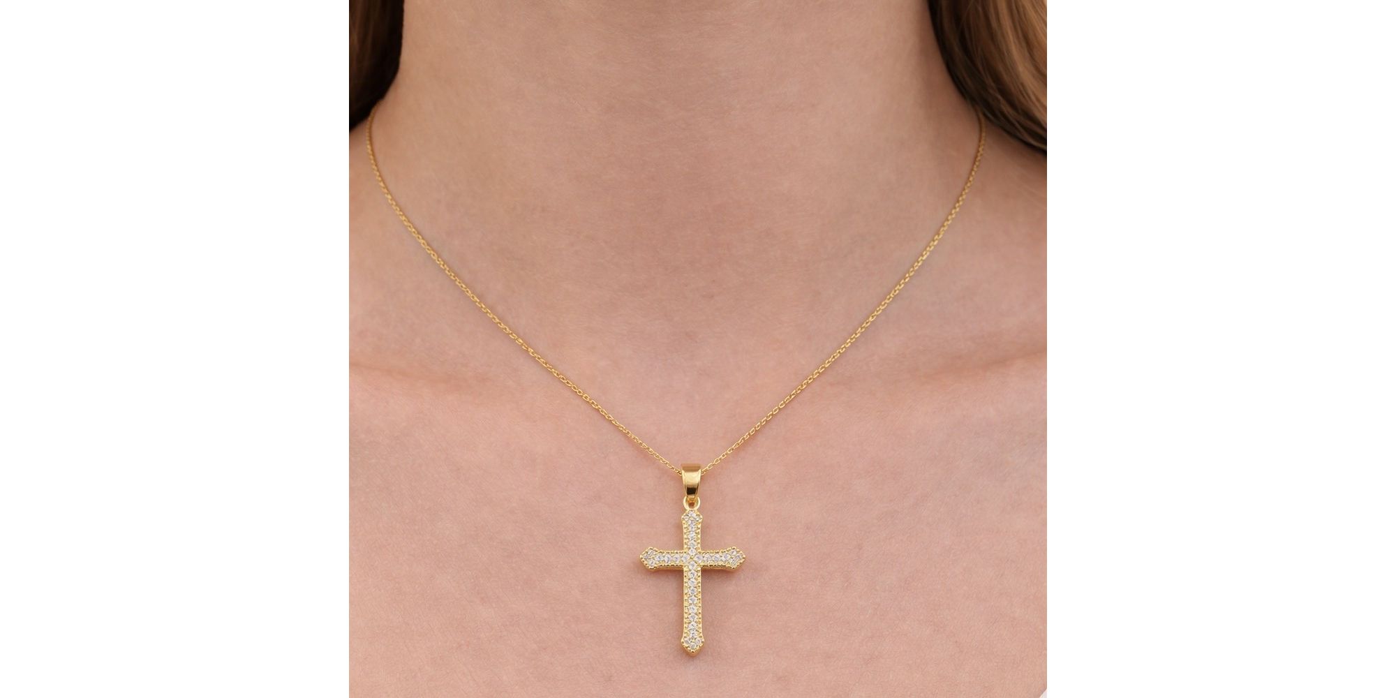 Pingente Cruz Cravejado Banhado a Ouro 18K