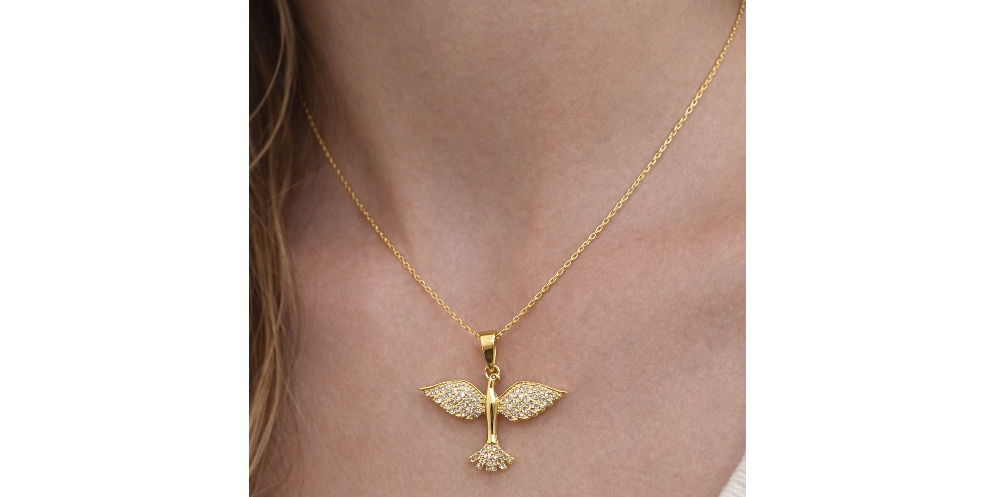 Pingente Espírito Santo Cravejado Banhado a Ouro 18K