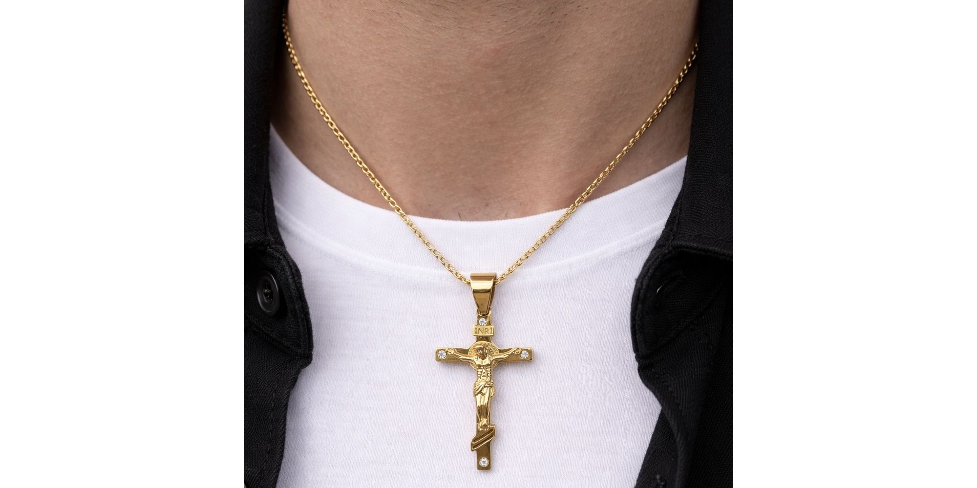 Pingente Cruz Jesus Cravado Aço Dourado