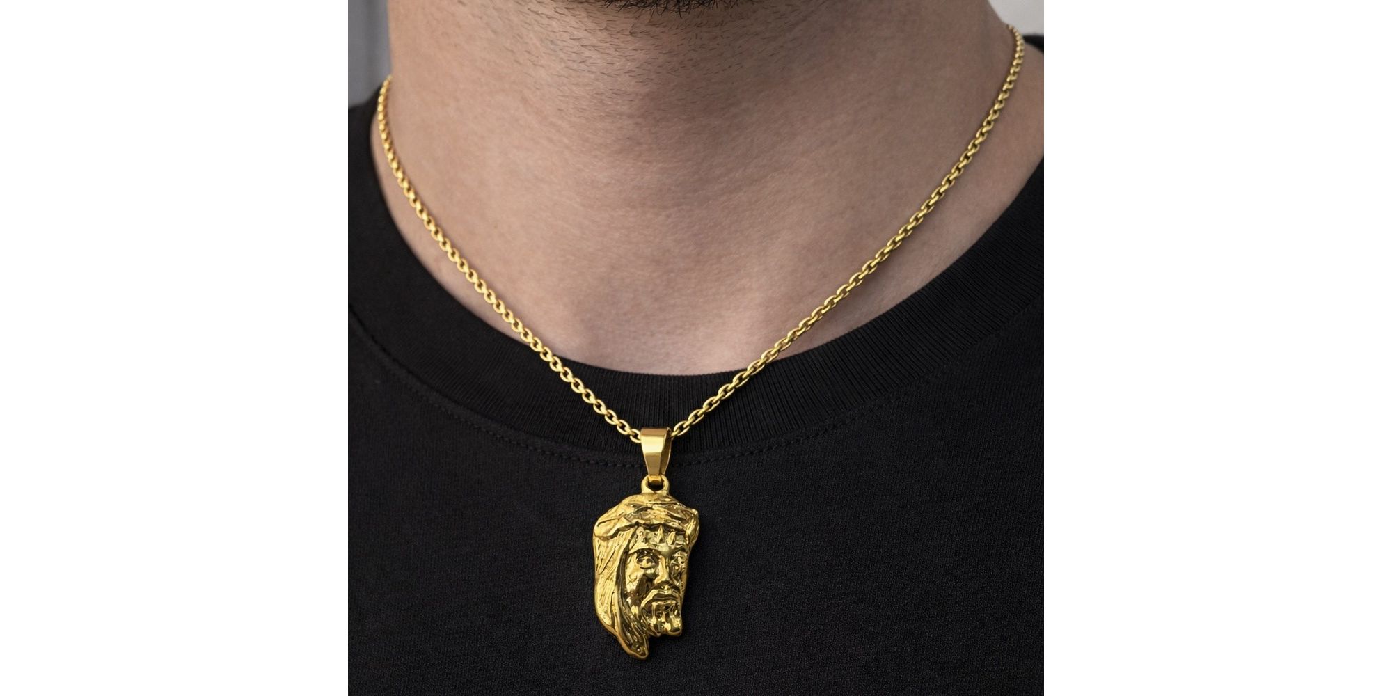 Pingente Zamac Face Cristo Banhado A Ouro 18k