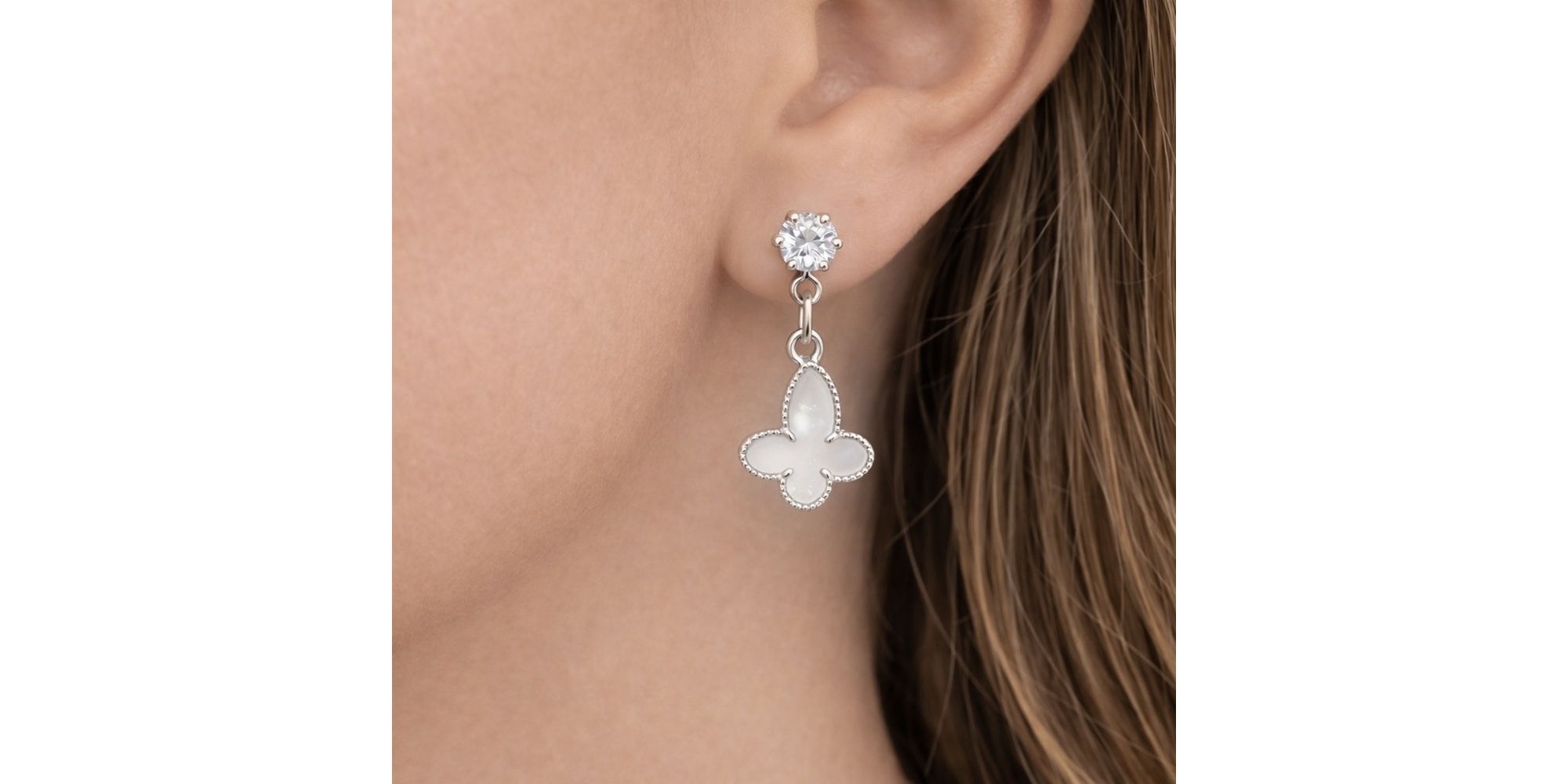 Conjunto Borboleta Branco Banhado Prata 925