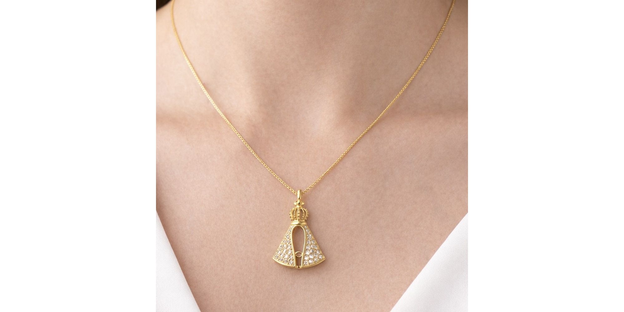 Colar Nossa Senhora Passante Cravejado Banhado a Ouro 18K