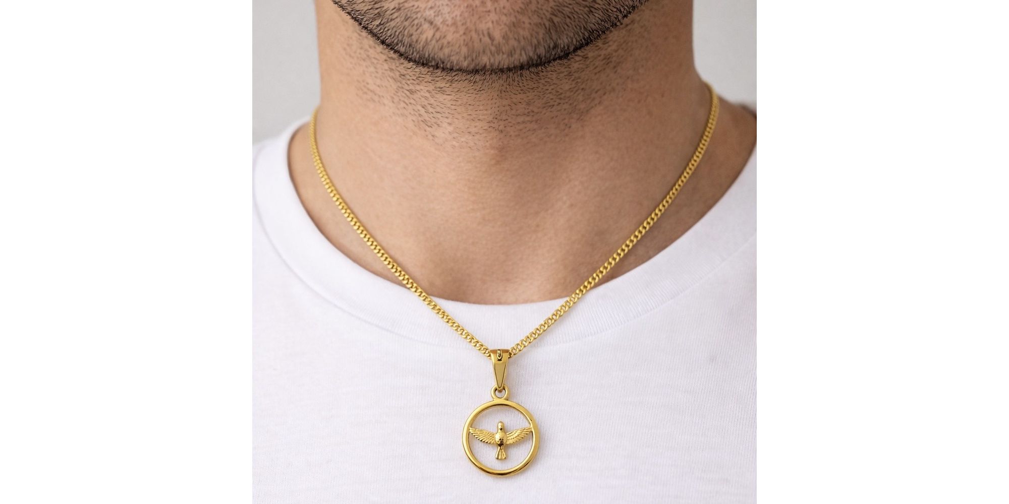 Pingente Espírito Santo Vazado Aço Dourado