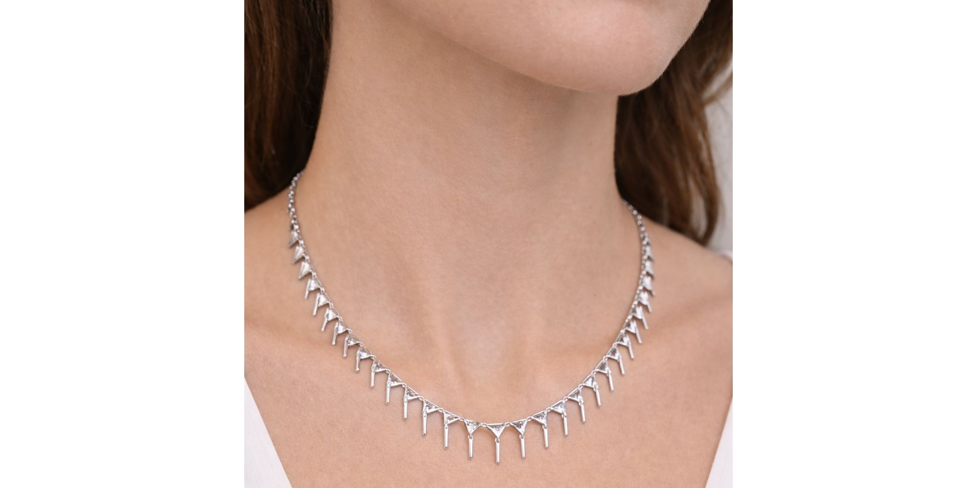 Colar Triângulo Palito Banhado A Prata 925