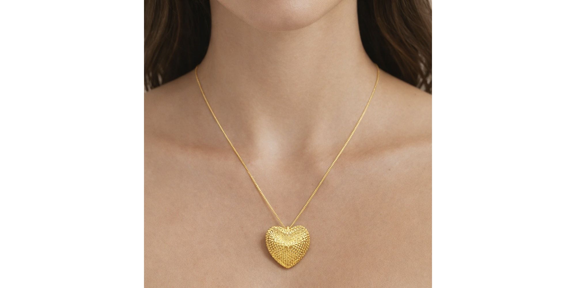 Colar Coração Pontilhado Banhado A Ouro 18K