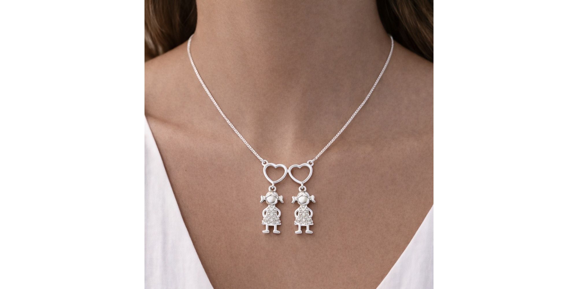 Colar Menina Menina Cravejado Banhado a Prata 925 