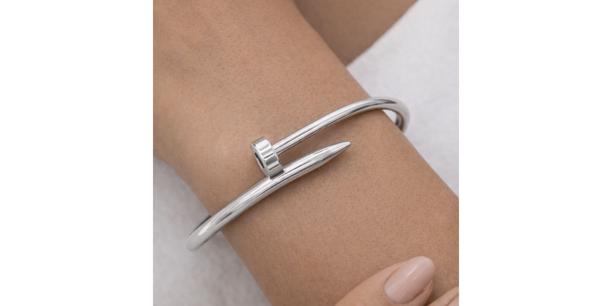 Pulseira Bracelete Prego Aço Inoxidável.