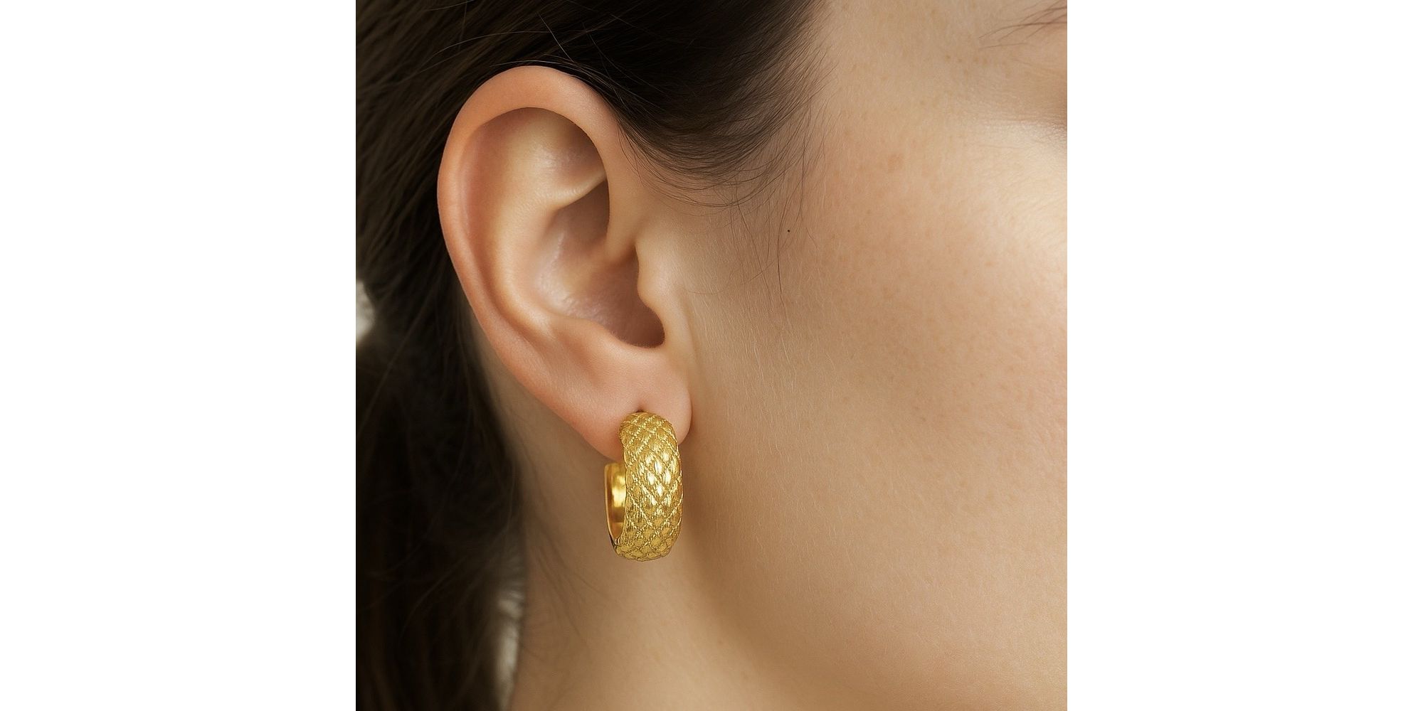 Brinco Argola Escamas Banhado a Ouro 18K