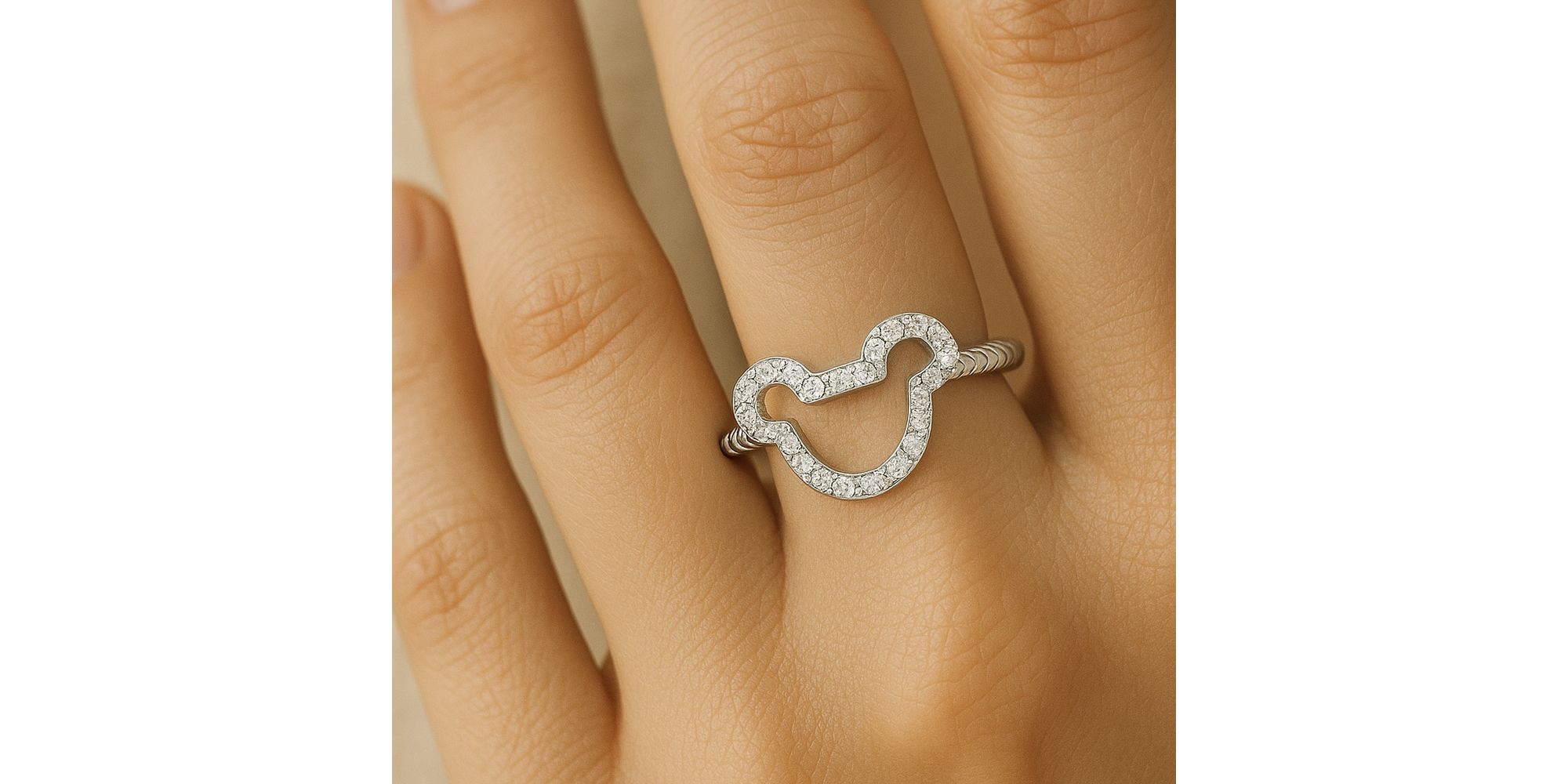 Anel Mickey Mouse Banhado a Prata 925